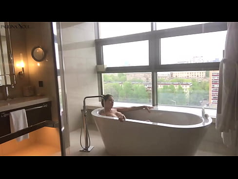 ❤️ Babe izugarria Sutsuki jertzen da bere pussy off bainugelan ❤️ Pornografia besterik ez pornoan eu.hentaidude.ru ❌️❤