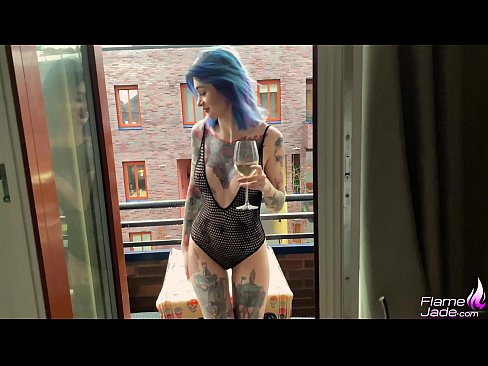 ❤️ Neska Ikaragarria trago batez zurrupatzen eta zeru zabalean sutsuki izorratzen ❤️ Pornografia besterik ez pornoan eu.hentaidude.ru ❌️❤
